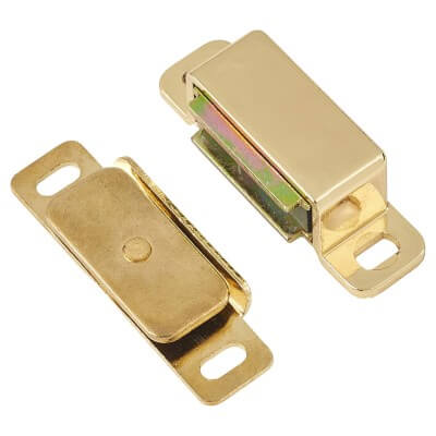 cabinet catches latches stays ironmongerydirect